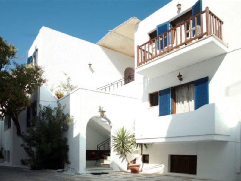 Avra Pension Naxos City Екстериор снимка