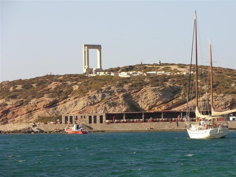 Avra Pension Naxos City Екстериор снимка